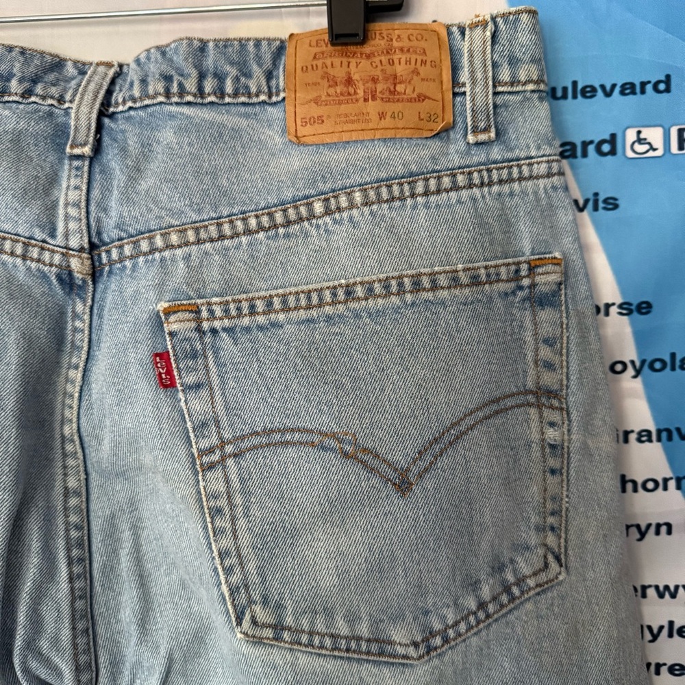 Vintage Levi's 505 Straight Leg Jeans W40 L32 Distressed 100% Cotton Grunge - Picture 7 of 10